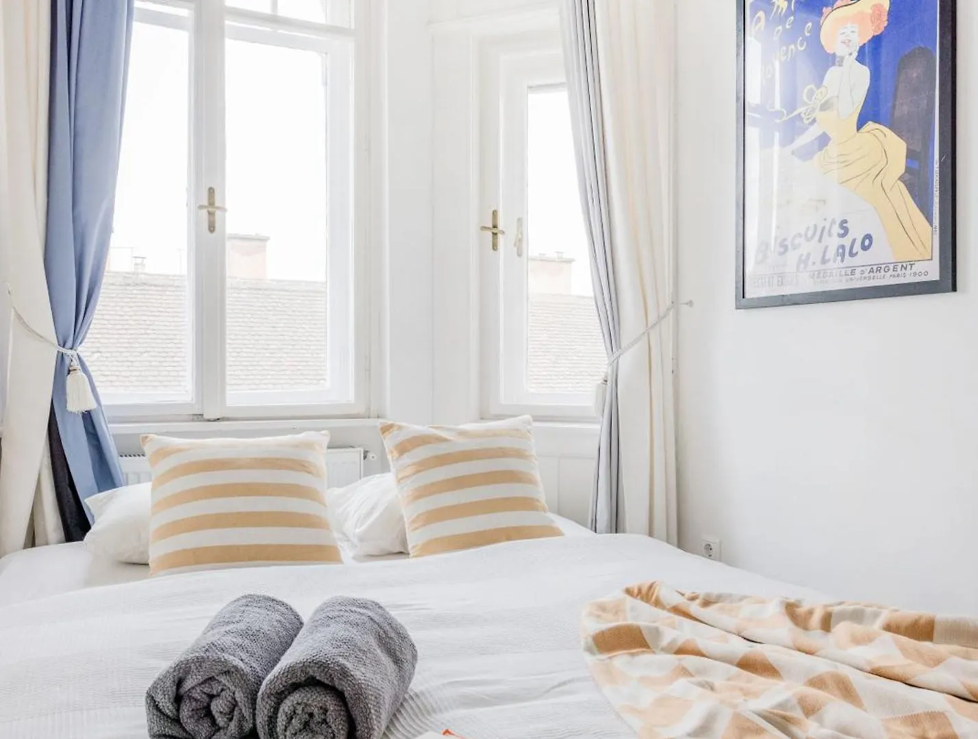 Amazing View Designer Home With Sauna And Jacuzzi 3 Min To Opera House Budapest 0*,  Hungary