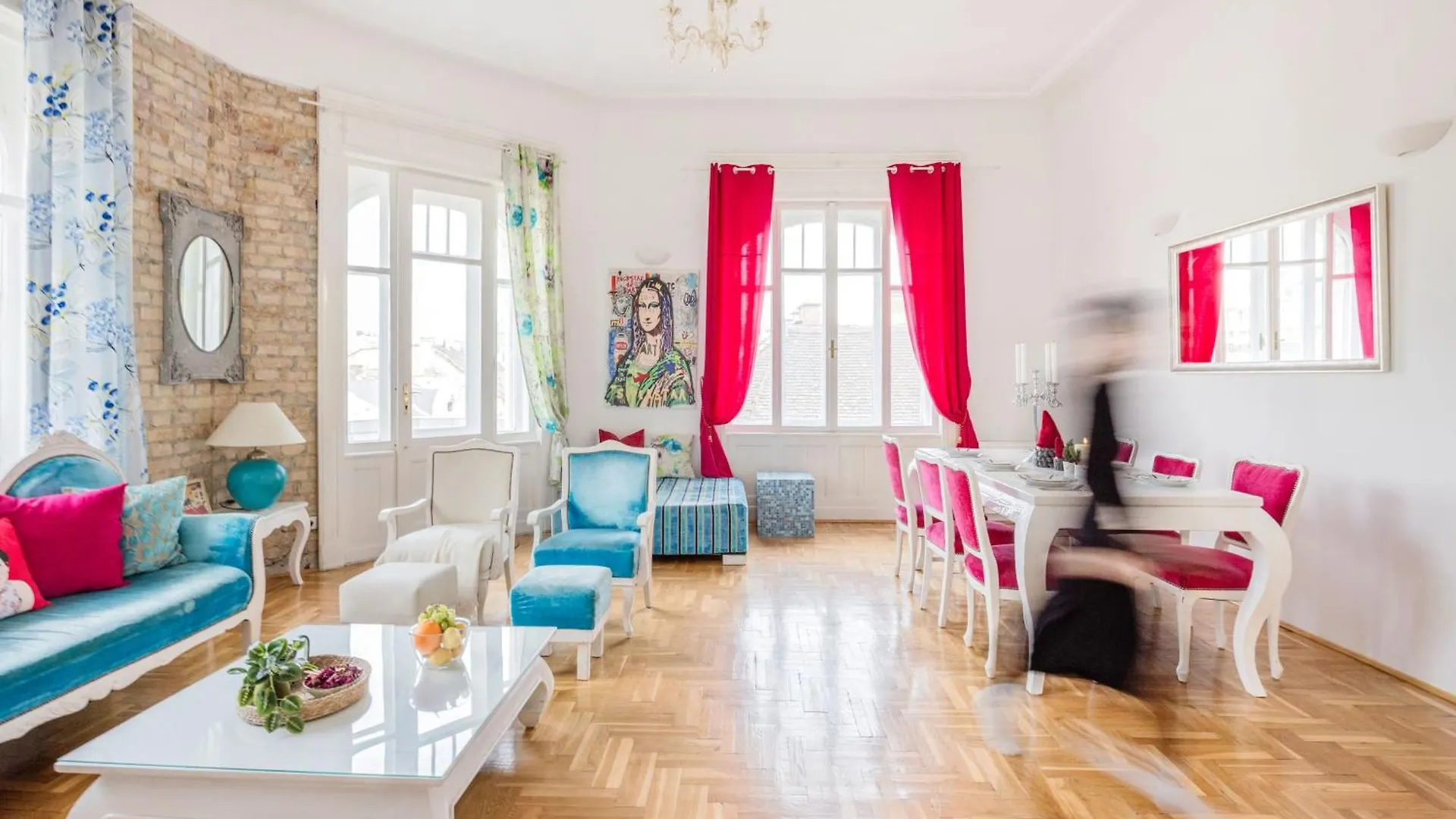 Amazing View Designer Home With Sauna And Jacuzzi 3 Min To Opera House Budapest Hungary