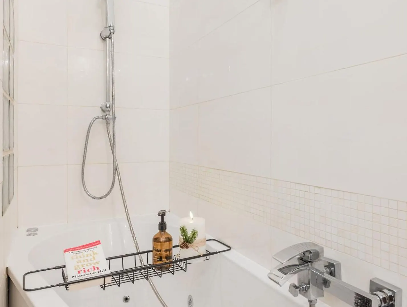 Amazing View Designer Home With Sauna And Jacuzzi 3 Min To Opera House Budapest